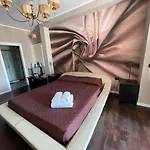 Cconforthotels Cavour バーリ