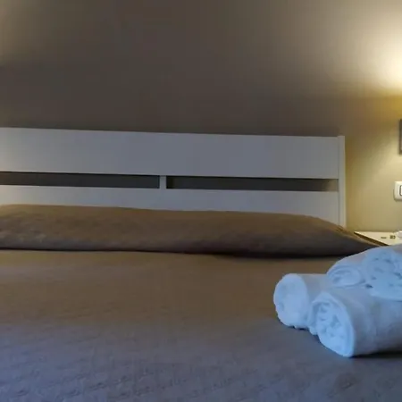 Cconforthotels R&b Cavour 3*