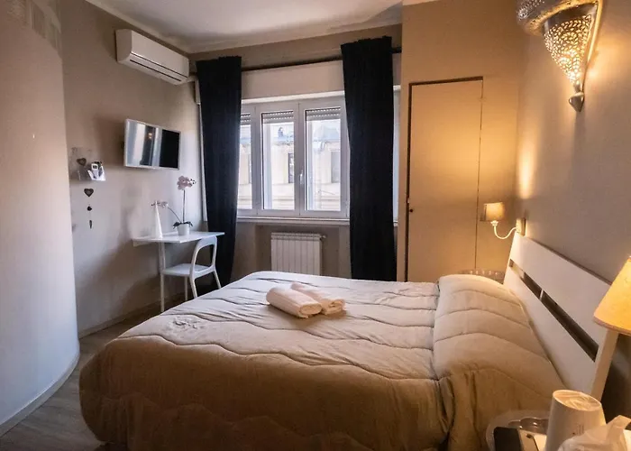 Cconforthotels Cavour Konukevi 3*