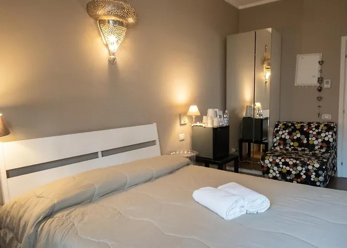 Cconforthotels Cavour Bari