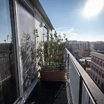 Cconforthotels Cavour Pensión Bari