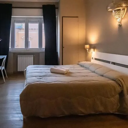 Cconforthotels Appartamento Cavour 3* Μπάρι