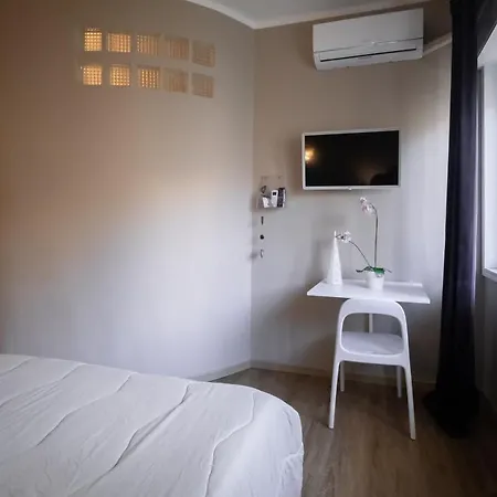 Cconforthotels Appartamento Cavour Μπάρι