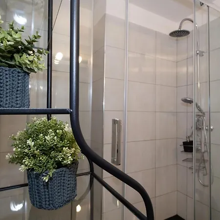 Cconforthotels Appartamento Cavour 3* Μπάρι