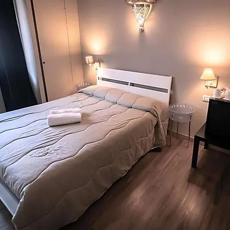 Cconforthotels Cavour 3* Барі