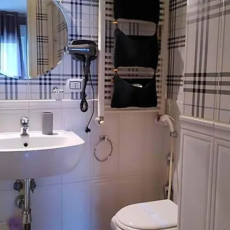 Cconforthotels Cavour