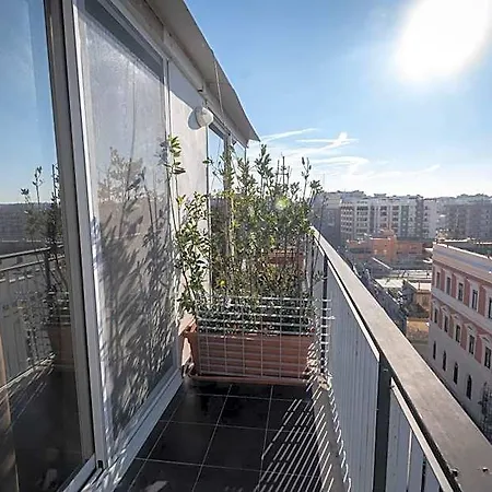 Cconforthotels Cavour Affittacamere Bari
