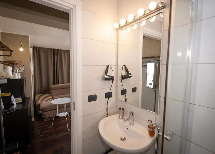 Cconforthotels Cavour Pensjonat