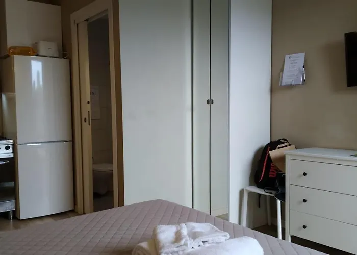 Cconforthotels Cavour Bari